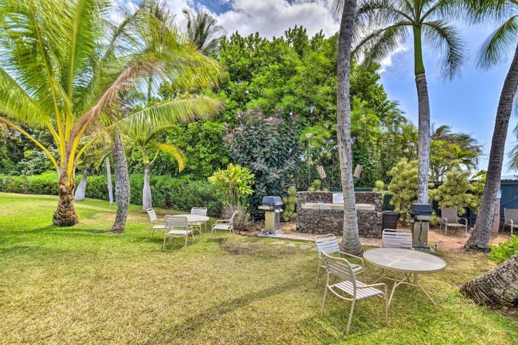 Stunning Maui Direct Ocean Front On The Beach, Walk To Beach From Condo, Watch Turtles, Whales, Ac In All Rooms Ocean View Pool And Spa Wailuku Eksteriør billede