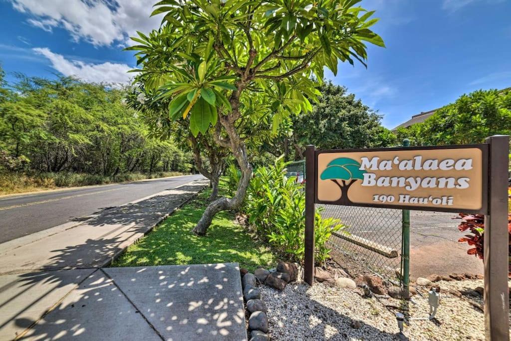 Stunning Maui Direct Ocean Front On The Beach, Walk To Beach From Condo, Watch Turtles, Whales, Ac In All Rooms Ocean View Pool And Spa Wailuku Eksteriør billede