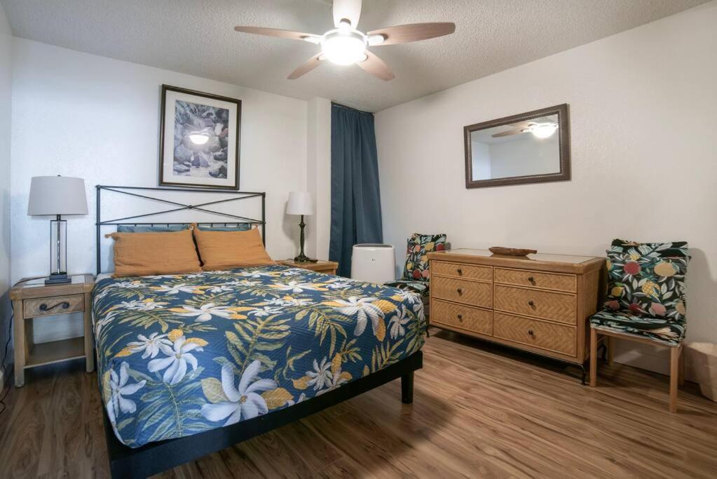 Stunning Maui Direct Ocean Front On The Beach, Walk To Beach From Condo, Watch Turtles, Whales, Ac In All Rooms Ocean View Pool And Spa Wailuku Eksteriør billede